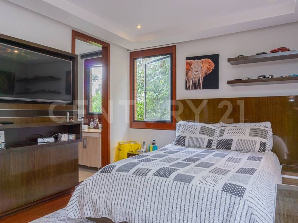 Casa de 6 alcobas en venta en Bosque Medina, Bogotá, 830 m² · foto 12 de 20
