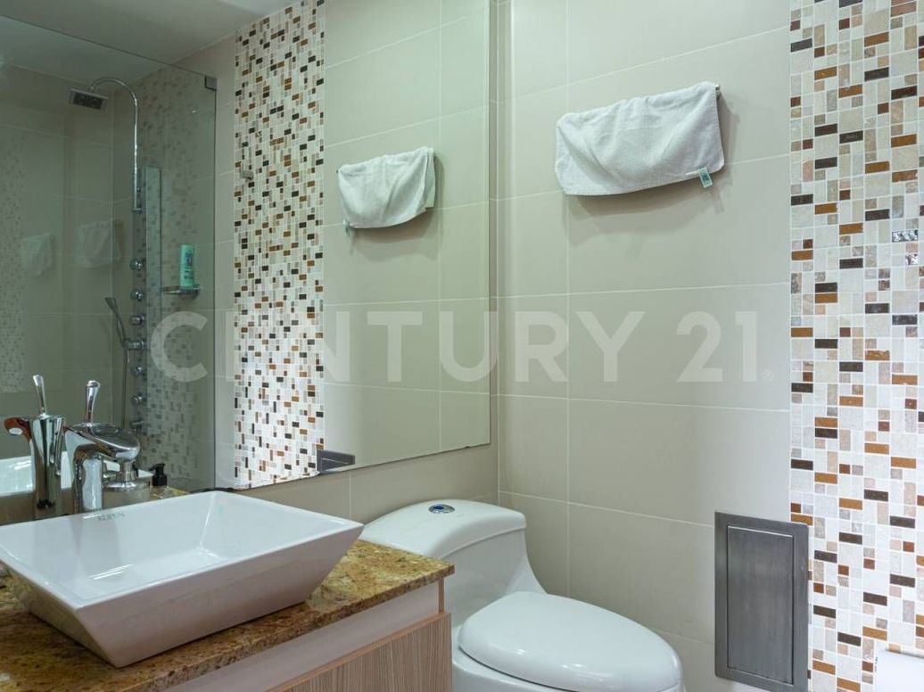 Casa de 6 alcobas en venta en Bosque Medina, Bogotá, 830 m² · foto 13 de 20