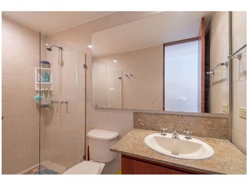 Apartamento de 3 alcobas en venta en Colina Campestre, Bogotá, 180 m² · foto 7 de 11