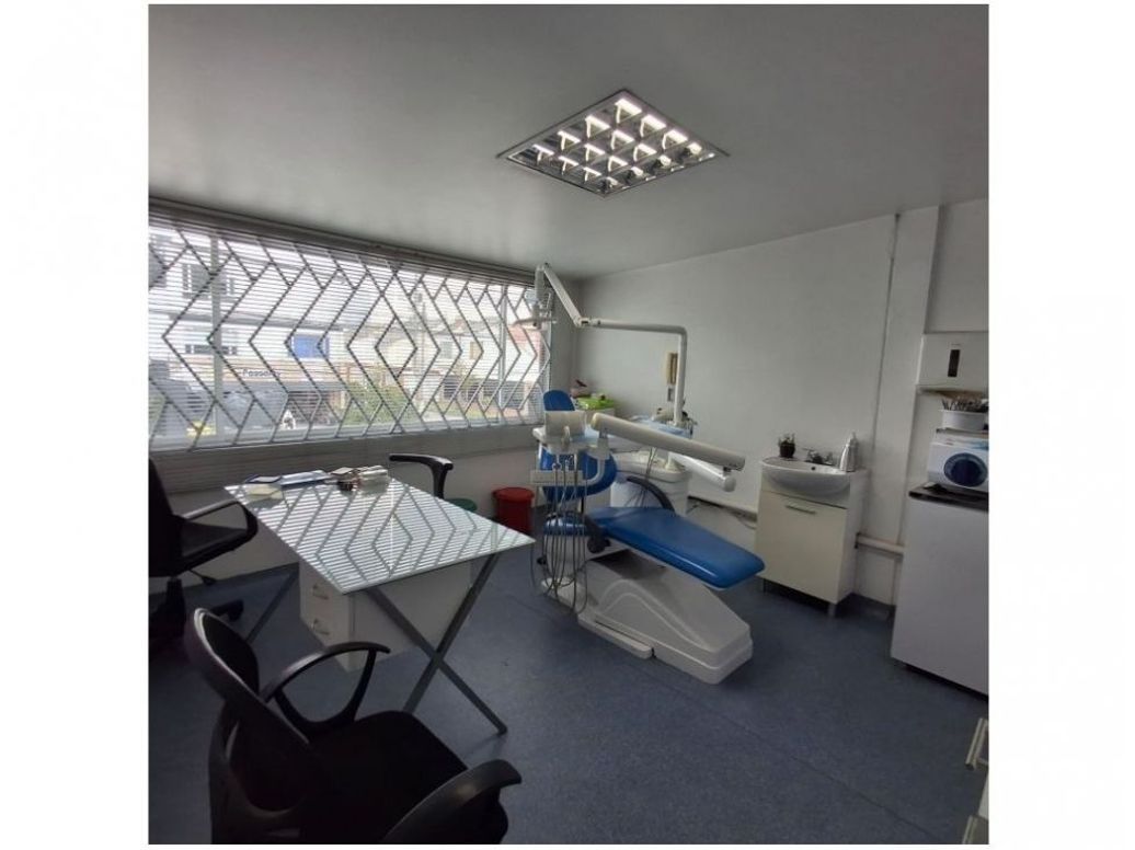 Casa de 9 alcobas en venta en Andes Norte, Bogotá, 270 m² · foto 7 de 12