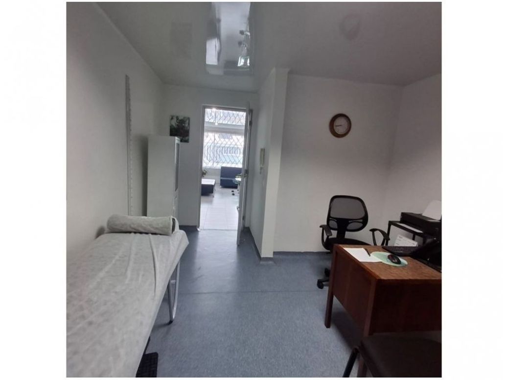 Casa de 9 alcobas en venta en Andes Norte, Bogotá, 270 m² · foto 3 de 12