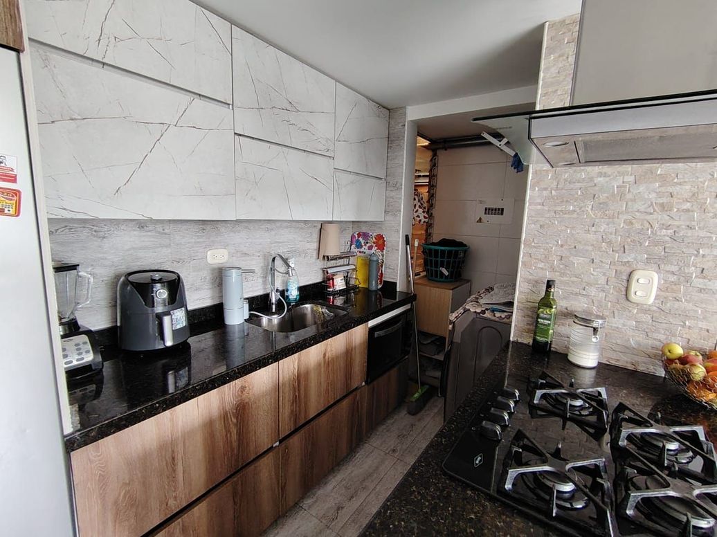Apartamento de 3 alcobas en venta en Suba Urbano, Bogotá, 61 m² · foto 12 de 16