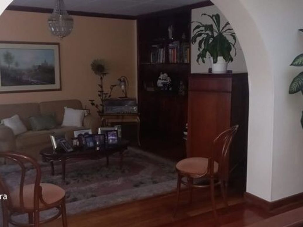 Casa de 4 alcobas en venta en Bella Suiza, Bogotá, 266 m² · foto 4 de 18