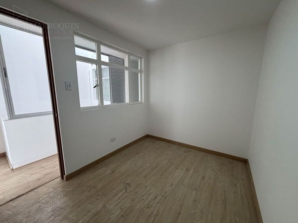 Apartamento de 2 alcobas en venta en Multifamiliar Las Brisas, Bogotá, 86 m² · foto 10 de 12