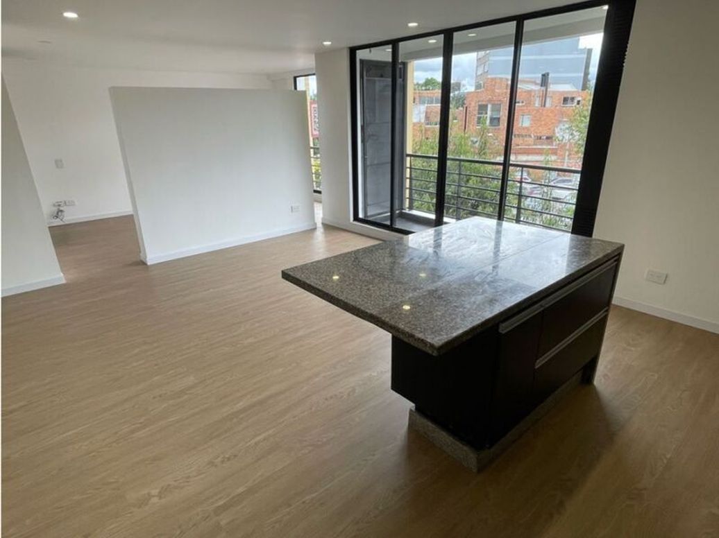 Apartaestudio en venta en Mónaco, Bogotá, 65 m² · foto 13 de 17