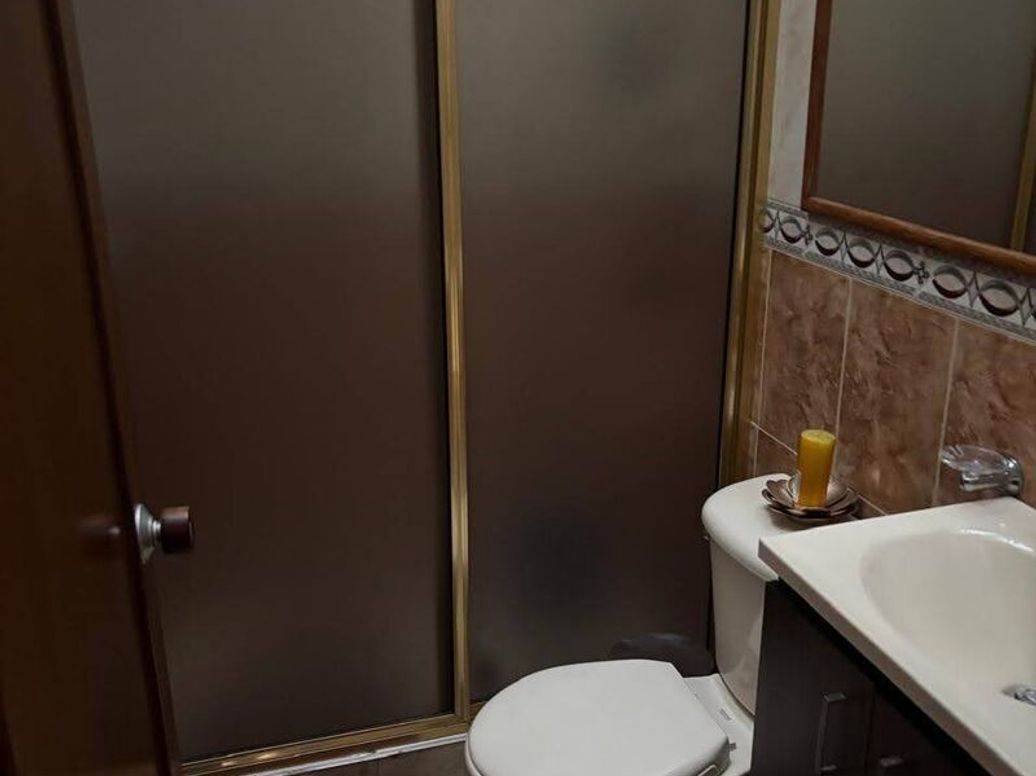 Apartamento de 3 alcobas en venta en Chapinero, Bogotá, 90 m² · foto 2 de 9