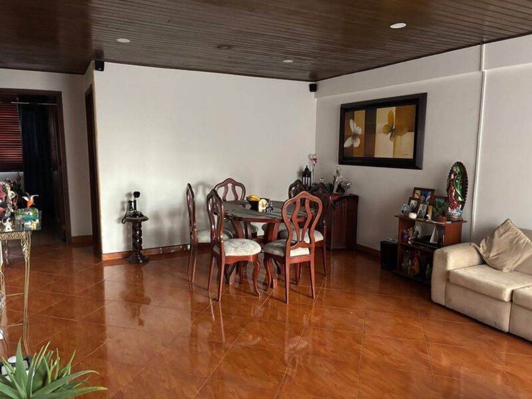 Apartamento de 3 alcobas en venta en Chapinero, Bogotá, 90 m² · foto 6 de 9