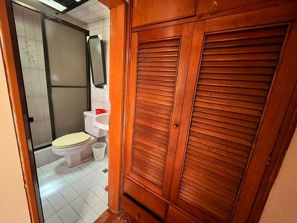 Casa de 5 alcobas en venta en Villa Inés, Bogotá, 290 m² · foto 14 de 20