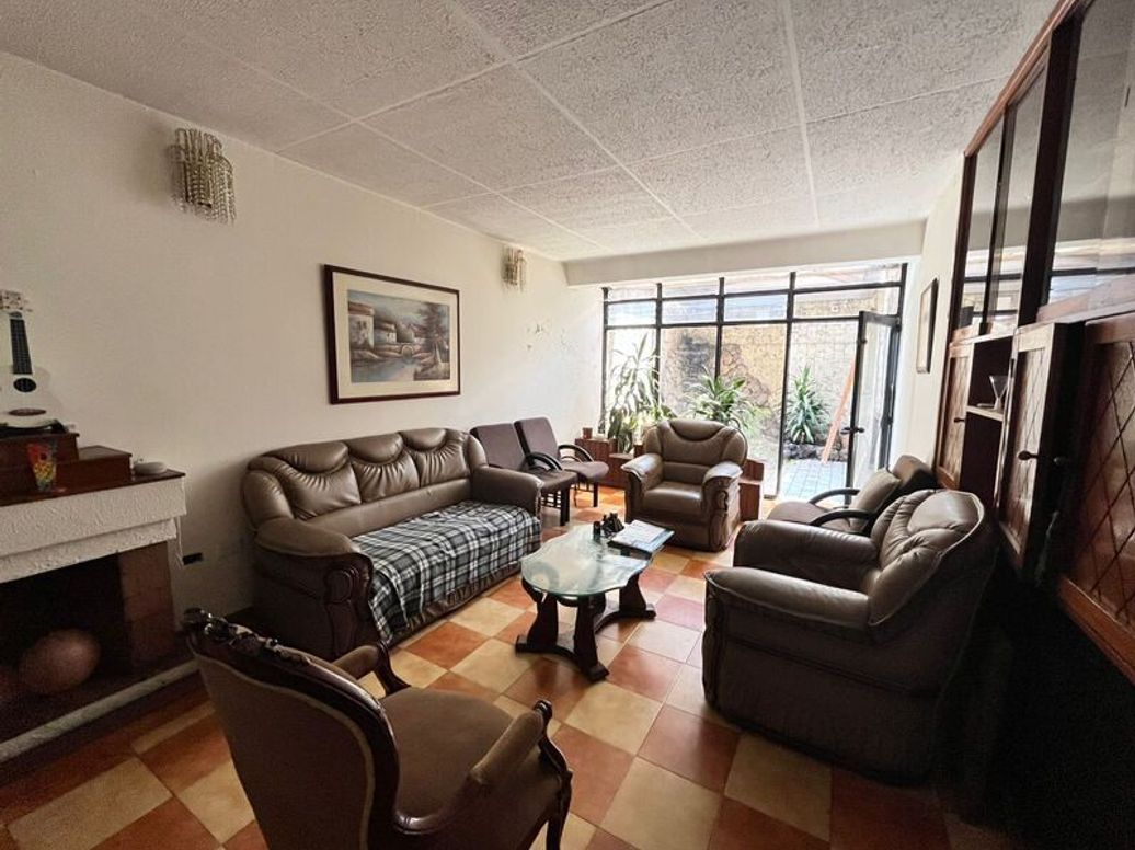 Casa de 5 alcobas en venta en Villa Inés, Bogotá, 290 m² · foto 3 de 20