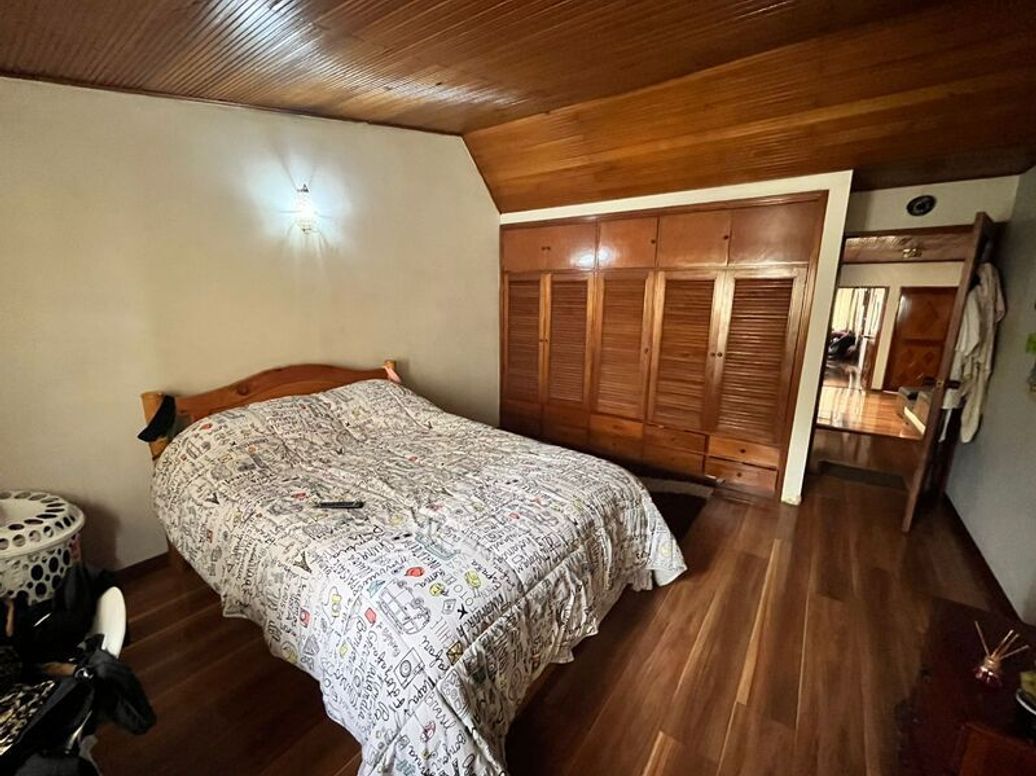 Casa de 5 alcobas en venta en Villa Inés, Bogotá, 290 m² · foto 18 de 20