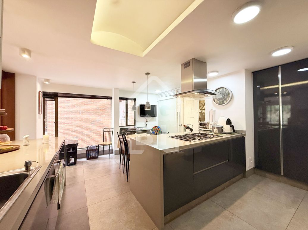 Apartamento de 3 alcobas en venta en La Acanada, Bogotá, 186 m² · foto 6 de 20