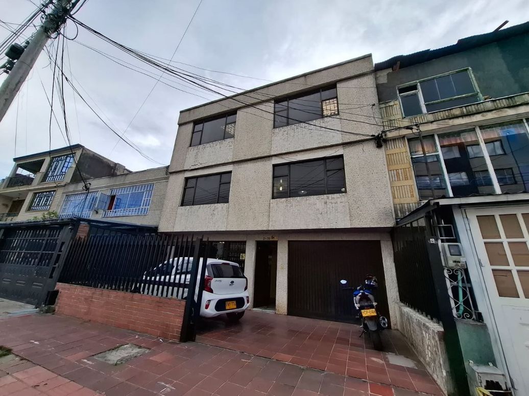 Casa en Arriendo en LA ESTRADA, Engativá, Bogotá en Santa Isabel