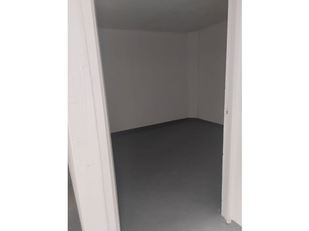 Casa de 12 alcobas en venta en El Carmen, Bogotá, 400 m² · foto 12 de 15