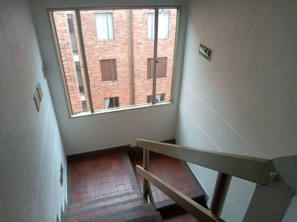 Apartamento de 2 alcobas en venta en Ub. Fucha, Bogotá, 43 m² · foto 4 de 20