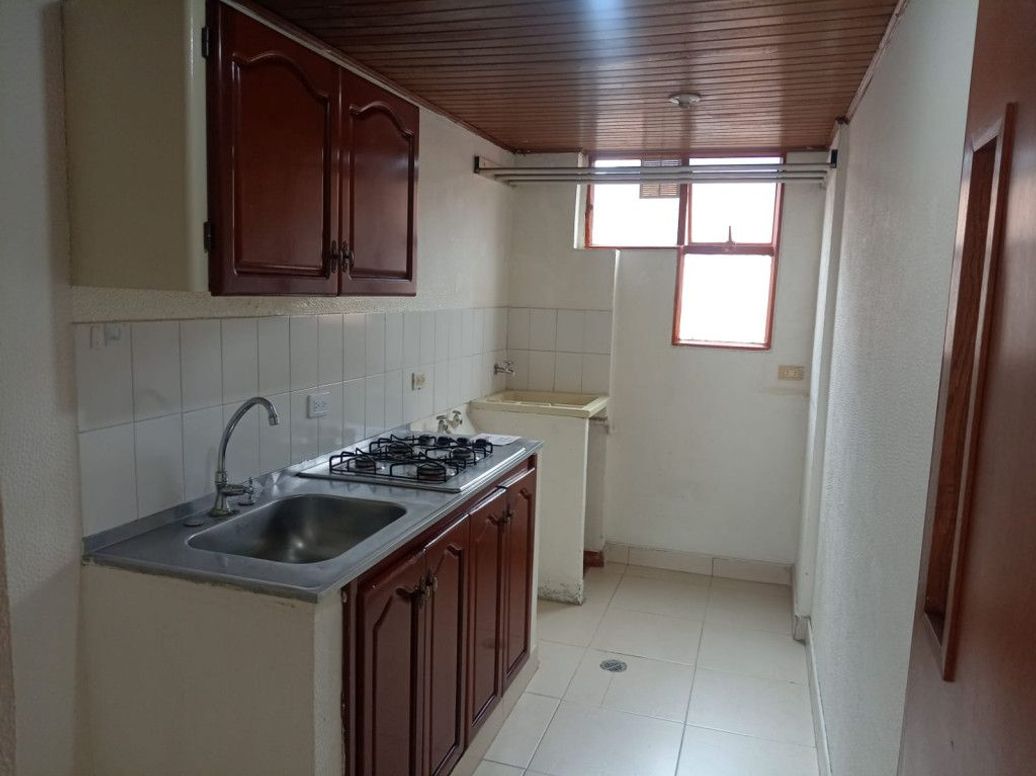Apartamento de 2 alcobas en venta en Ub. Fucha, Bogotá, 43 m² · foto 7 de 20