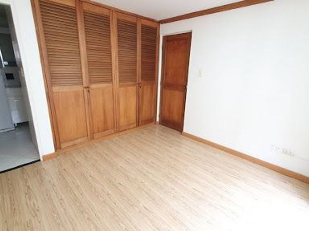 Apartamento de 1 alcoba en venta en Chapinero Alto, Bogotá, 39 m² · foto 6 de 13