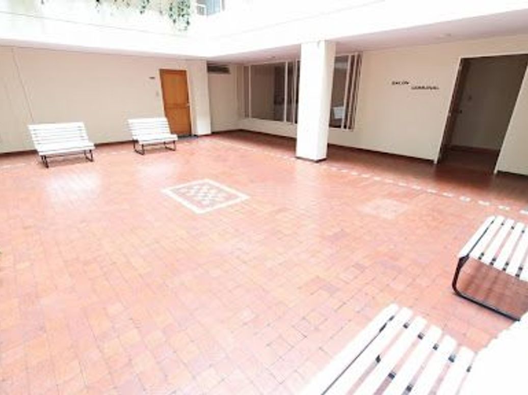 Apartamento de 1 alcoba en venta en Chapinero Alto, Bogotá, 39 m² · foto 10 de 13