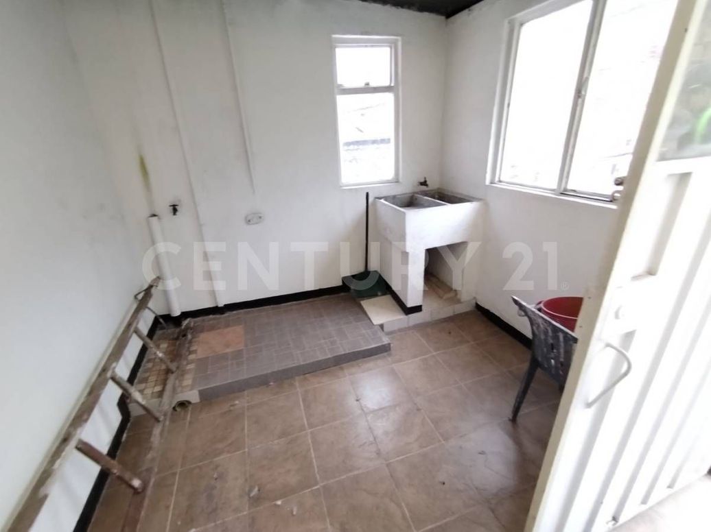 Casa de 10 alcobas en venta en Venecia, Bogotá, 320 m² · foto 10 de 20