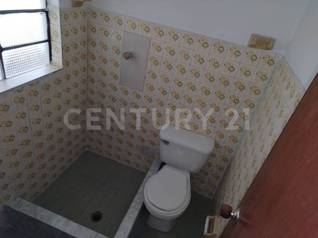Casa de 10 alcobas en venta en Venecia, Bogotá, 320 m² · foto 15 de 20