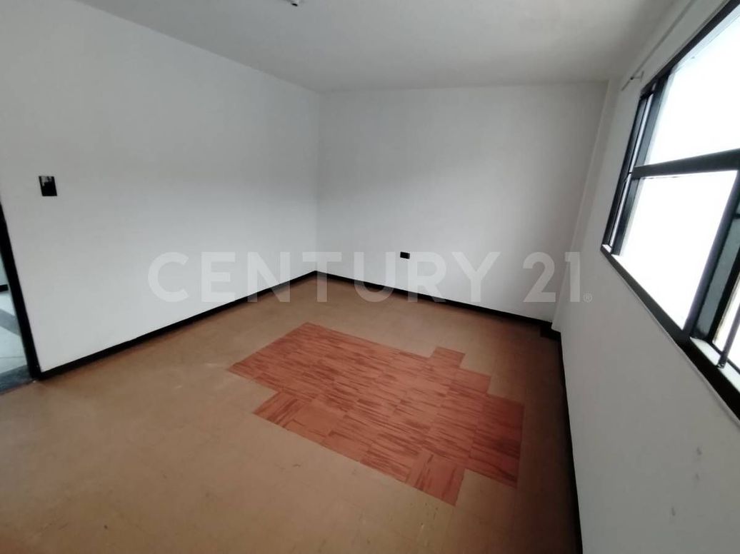 Casa de 10 alcobas en venta en Venecia, Bogotá, 320 m² · foto 9 de 20