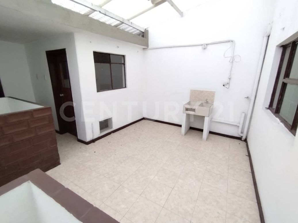 Casa de 10 alcobas en venta en Venecia, Bogotá, 320 m² · foto 11 de 20