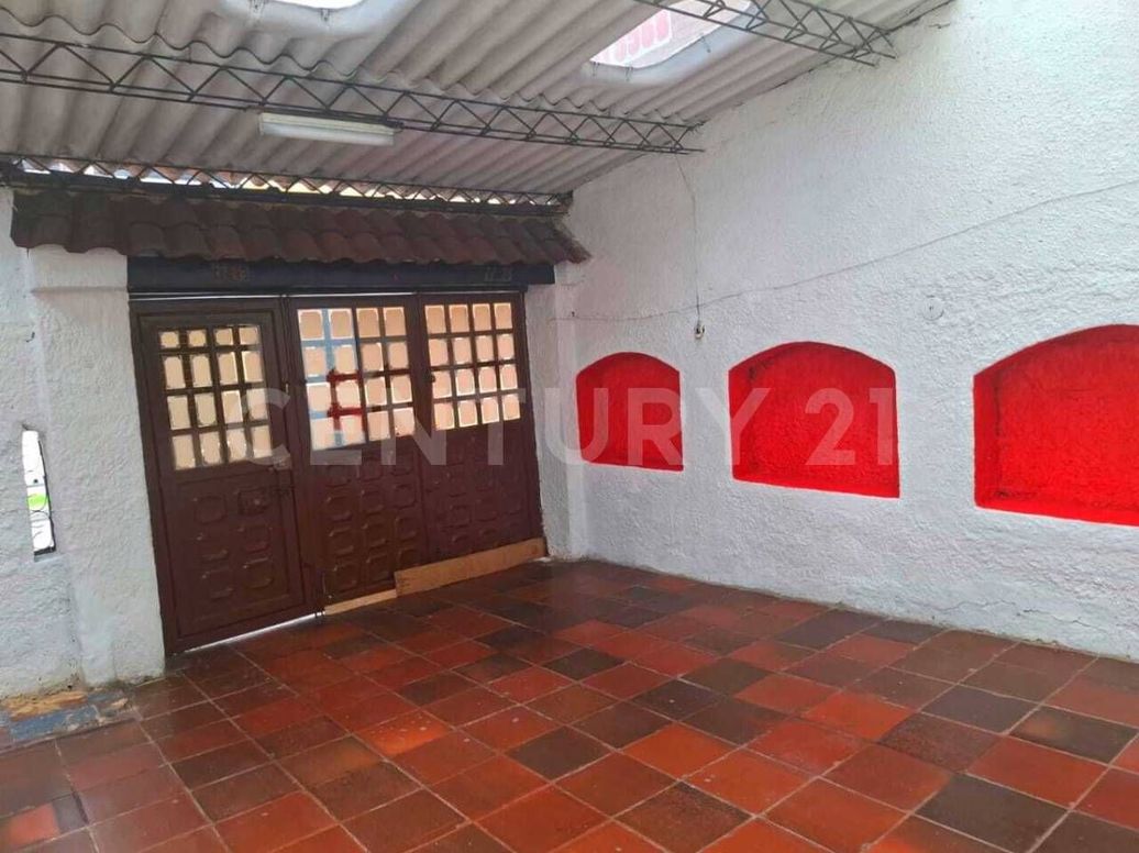Casa de 4 alcobas en venta en Bosques De Castilla, Bogotá, 134 m² · foto 2 de 20