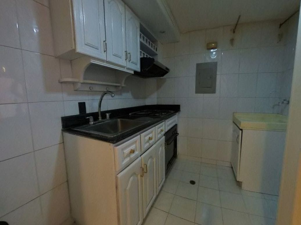 Apartamento de 1 alcoba en venta en Chicó Norte, Bogotá, 40 m² · foto 3 de 14