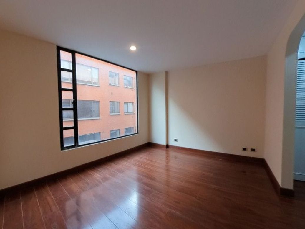 Apartamento de 1 alcoba en venta en Chicó Norte, Bogotá, 40 m² · foto 8 de 14