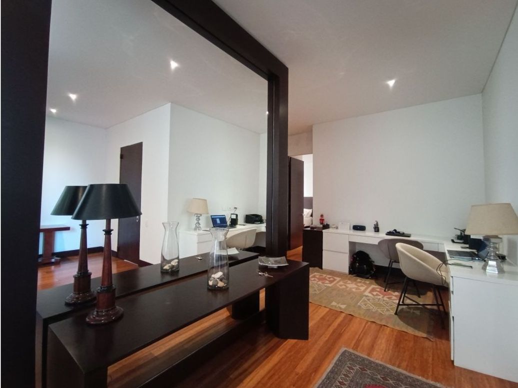 Apartamento de 3 alcobas en venta en Los Naranjos, Bogotá, 179 m² · foto 13 de 20
