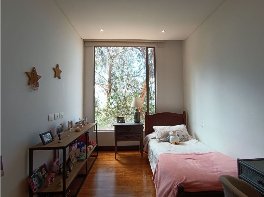Apartamento de 3 alcobas en venta en Los Naranjos, Bogotá, 179 m² · foto 17 de 20