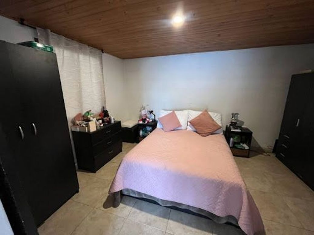 Casa de 7 alcobas en venta en Quirigua, Bogotá, 77 m² · foto 18 de 20