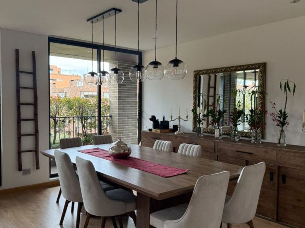 Apartamento de 3 alcobas en venta en La Carolina, Bogotá, 303 m² · foto 5 de 20