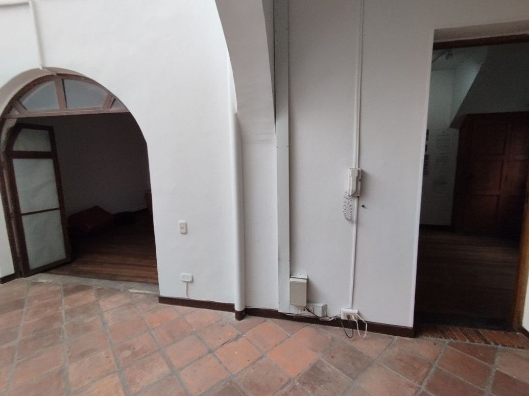 Casa de 8 alcobas en venta en Veraguas, Bogotá, 423 m² · foto 6 de 18