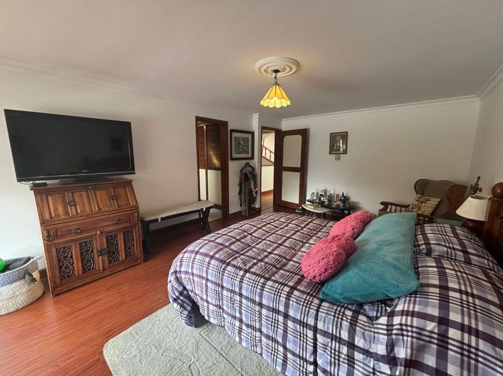 Casa de 5 alcobas en venta en San José De Bavaria, Bogotá, 200 m² · foto 20 de 20