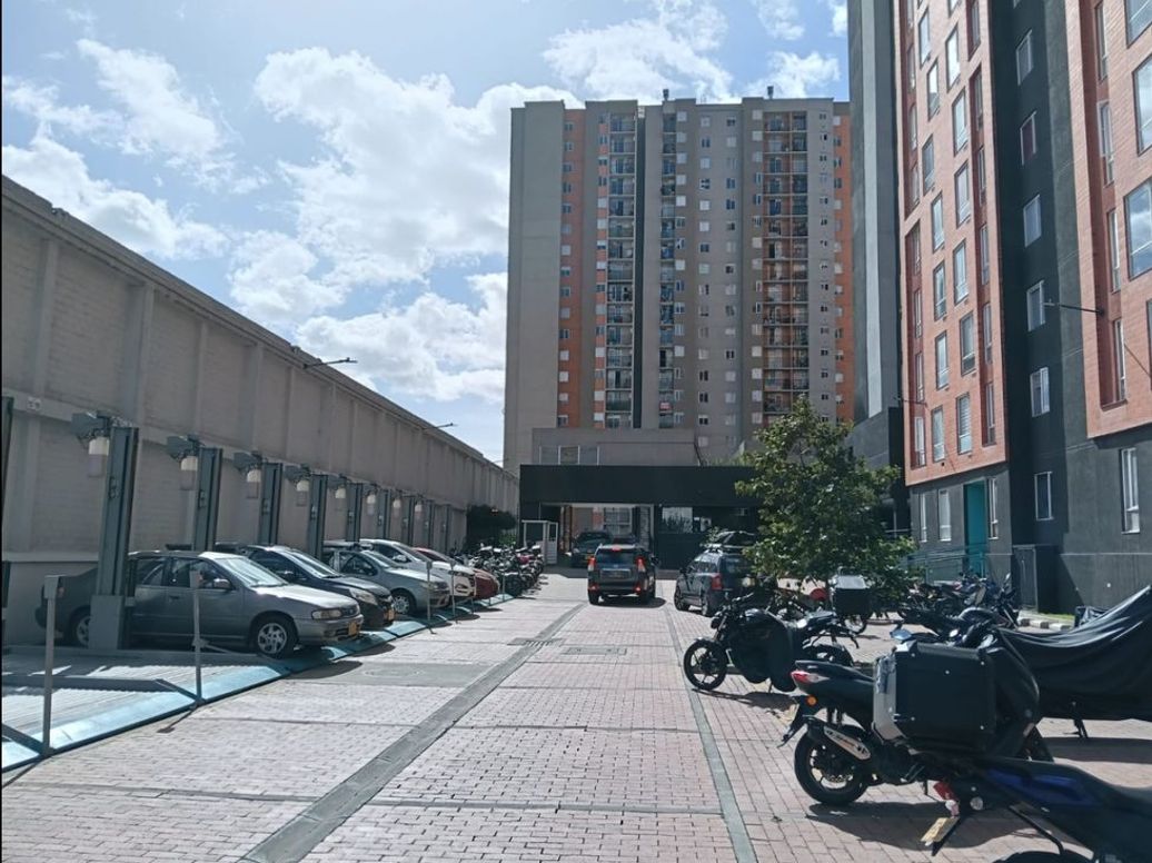 Apartamento de 1 alcoba en venta en El Tintal, Bogotá, 29 m² · foto 18 de 20