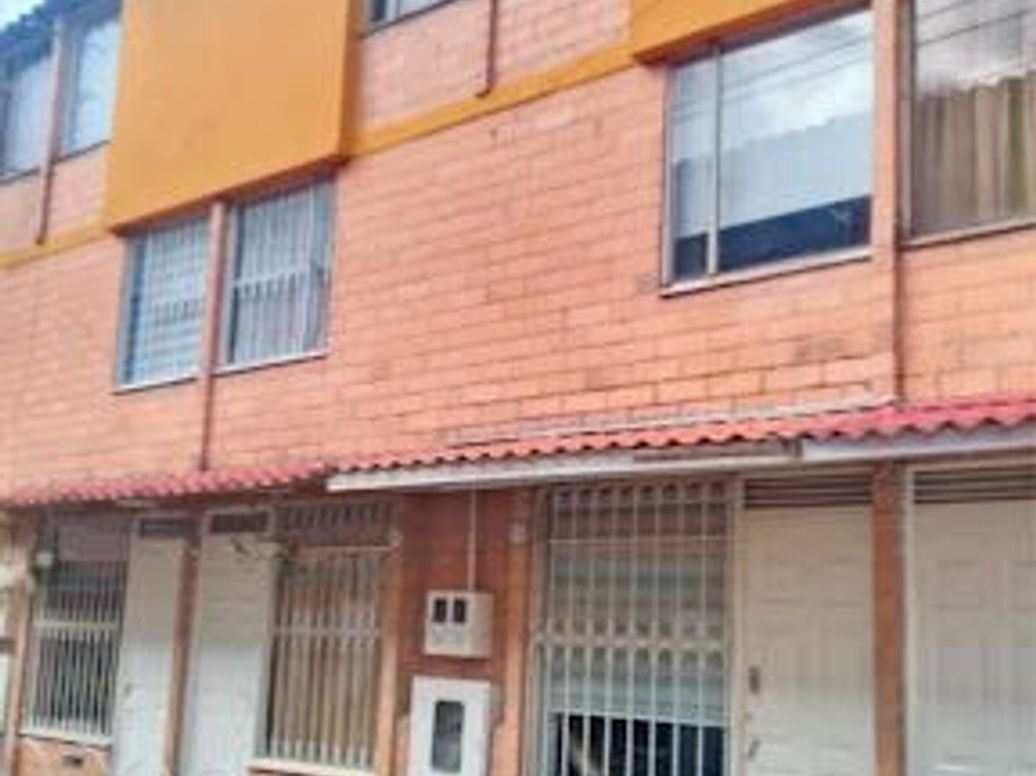 Casa de 2 alcobas en venta en El Corzo, Bogotá, 42 m² · foto 3 de 20