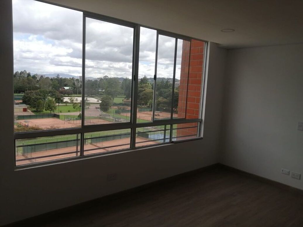 Apartamento de 2 alcobas en venta en Bogotá, Bogotá, 49 m² · foto 2 de 12