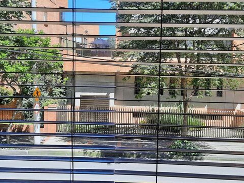 Apartamento de 2 alcobas en venta en Santa Barbara Occidental, Bogotá, 156 m² · foto 9 de 14