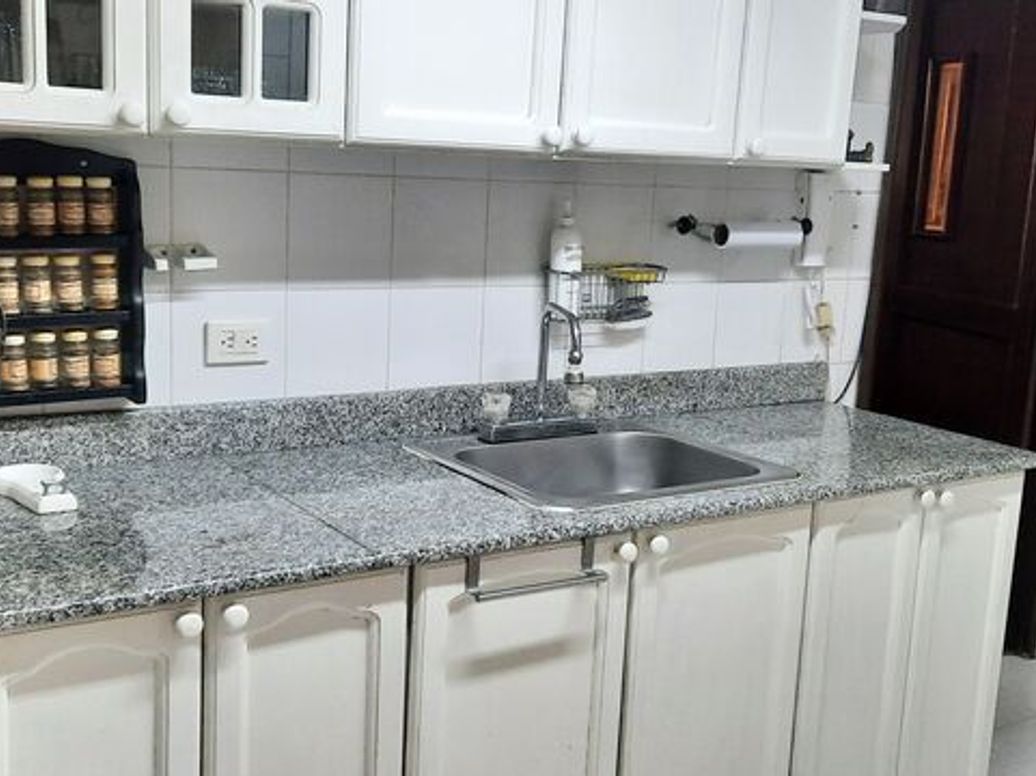 Apartamento de 2 alcobas en venta en Santa Barbara Occidental, Bogotá, 156 m² · foto 12 de 14