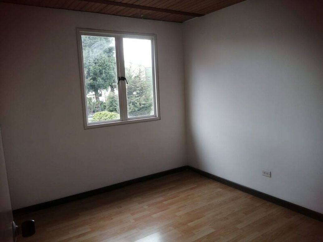 Apartamento de 3 alcobas en venta en Maranta Iii Sector, Bogotá, 180 m² · foto 5 de 20