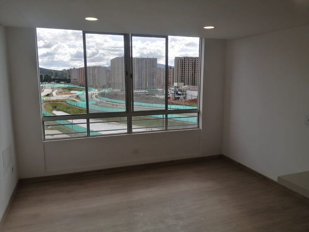 Apartamento de 2 alcobas en venta en Casa Blanca, Bogotá, 49 m² · foto 3 de 15
