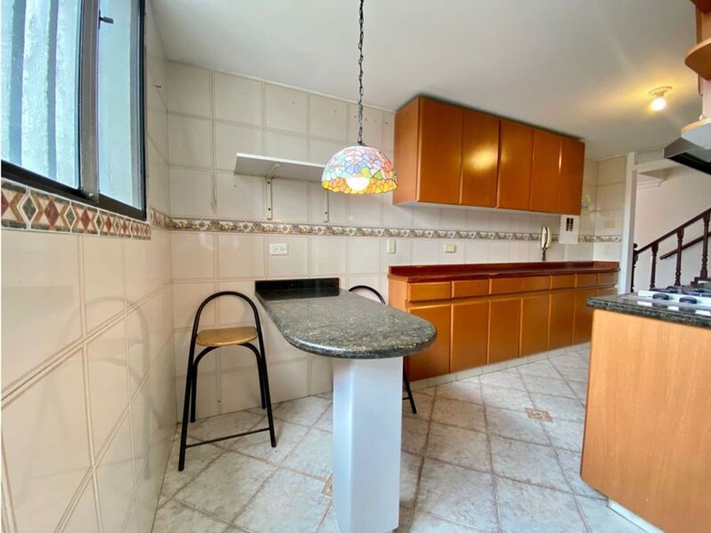 Apartamento de 3 alcobas en venta en Ub. Cordoba, Bogotá, 114 m² · foto 8 de 20