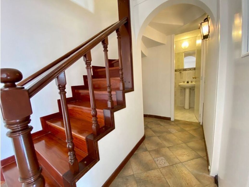 Apartamento de 3 alcobas en venta en Ub. Cordoba, Bogotá, 114 m² · foto 12 de 20