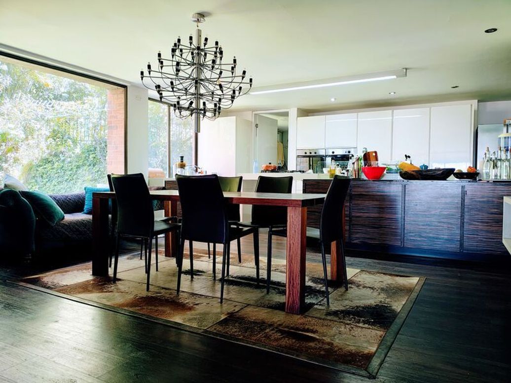Apartamento de 3 alcobas en venta en El Refugio, Bogotá, 345 m² · foto 2 de 20