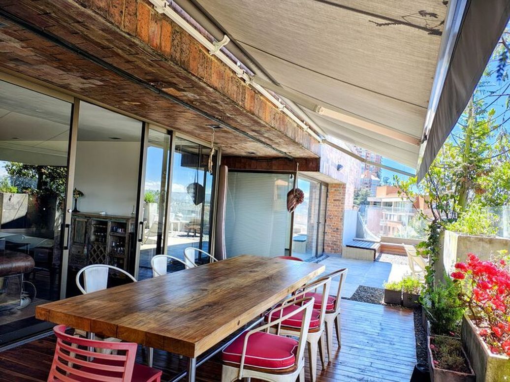 Apartamento de 3 alcobas en venta en El Refugio, Bogotá, 345 m² · foto 17 de 20