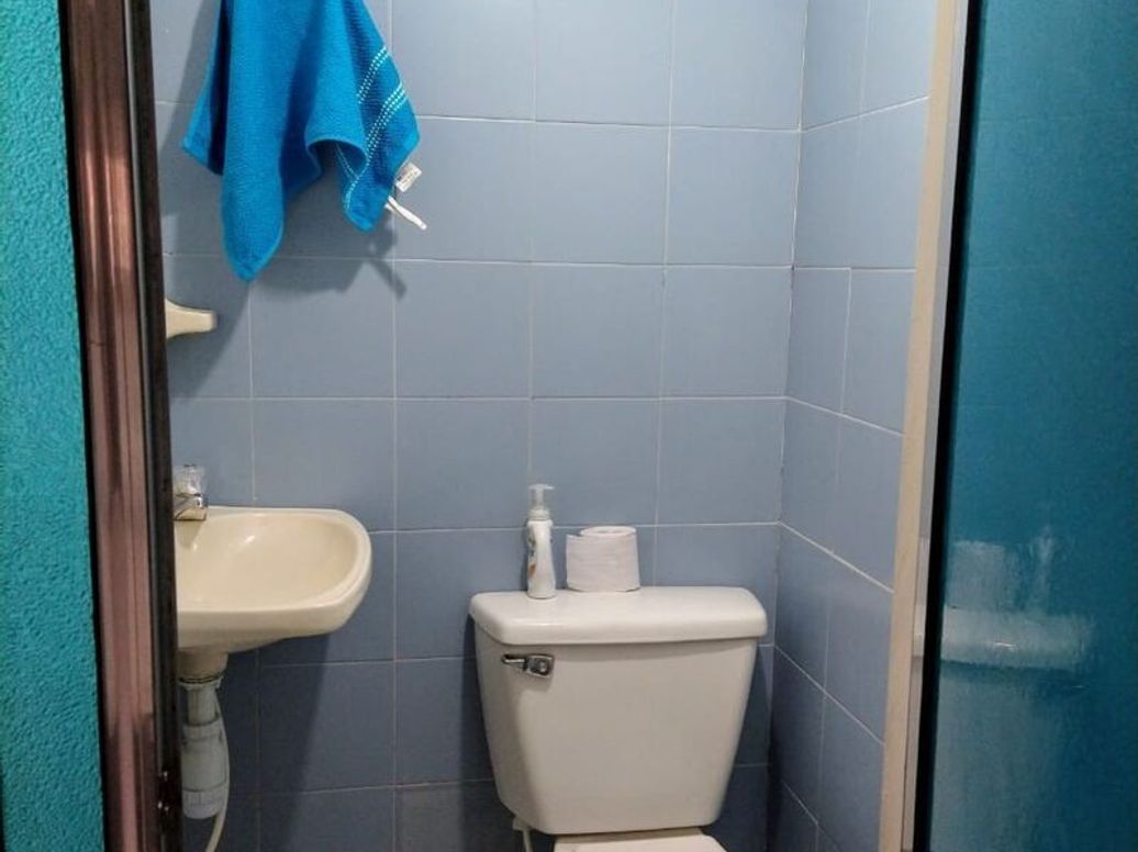 Casa de 13 alcobas en venta en Timiza, Bogotá, 276 m² · foto 3 de 20