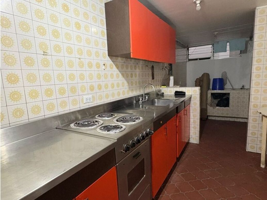 Apartamento de 2 alcobas en venta en Chico Norte Et. Ii, Bogotá, 100 m² · foto 2 de 13