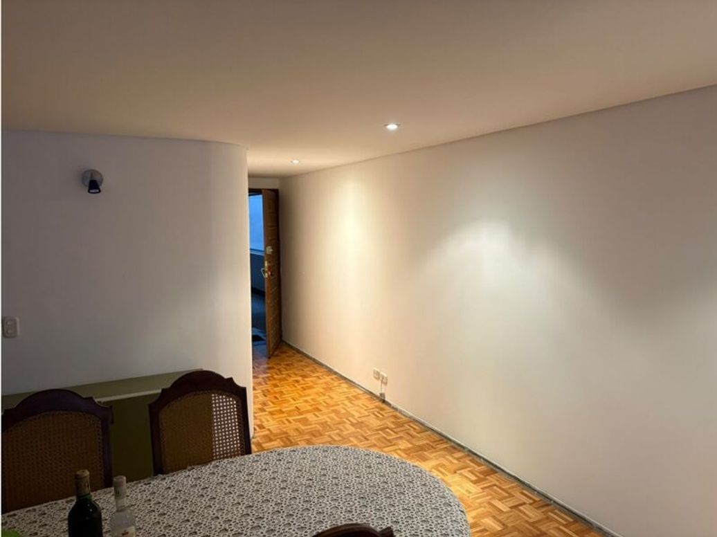 Apartamento de 2 alcobas en venta en Chico Norte Et. Ii, Bogotá, 100 m² · foto 4 de 13