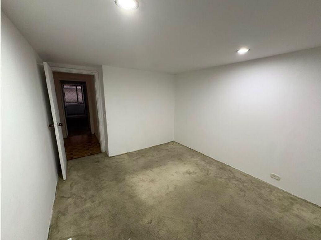 Apartamento de 2 alcobas en venta en Chico Norte Et. Ii, Bogotá, 100 m² · foto 13 de 13