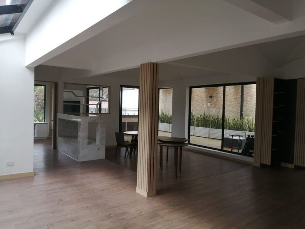 Casa de 4 alcobas en venta en Viveros, Bogotá, 440 m² · foto 3 de 20
